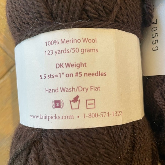 Knit Picks merino wool, lot of 6, brown - Picture 3 of 3